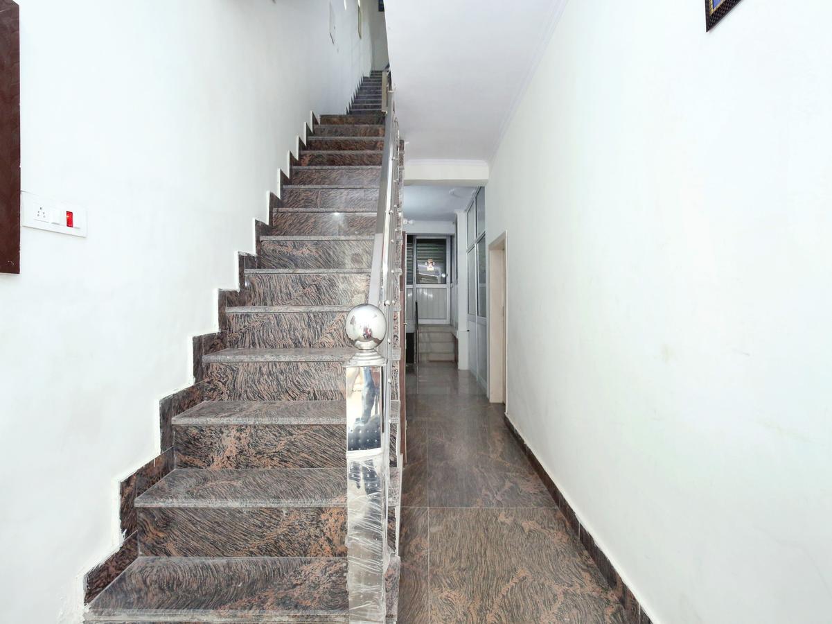 Oyo 10075 Hotel Kaydee Amritsar Bagian luar foto