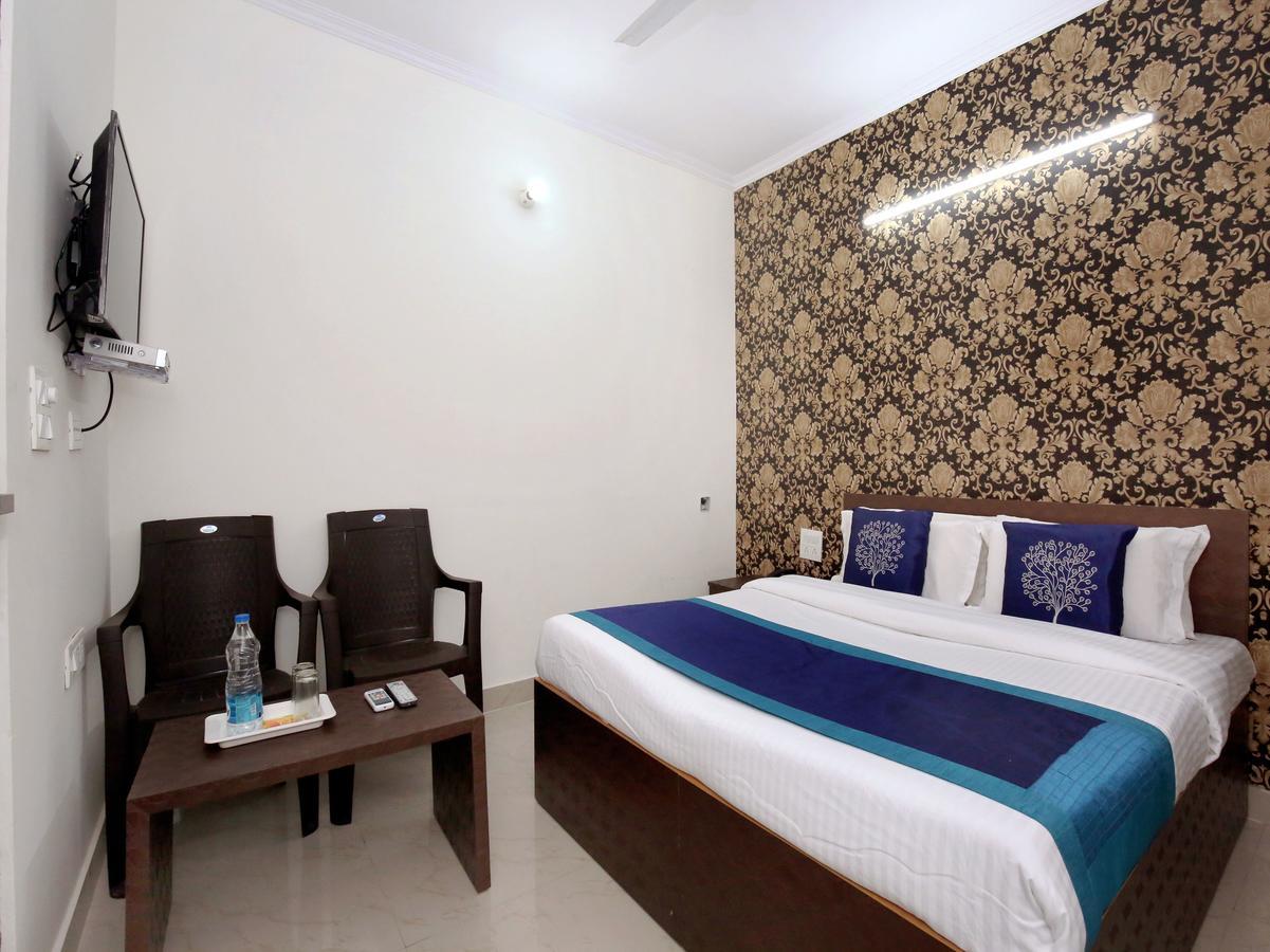 Oyo 10075 Hotel Kaydee Amritsar Bagian luar foto