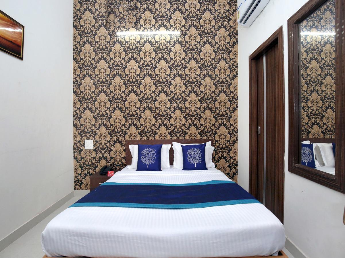 Oyo 10075 Hotel Kaydee Amritsar Bagian luar foto